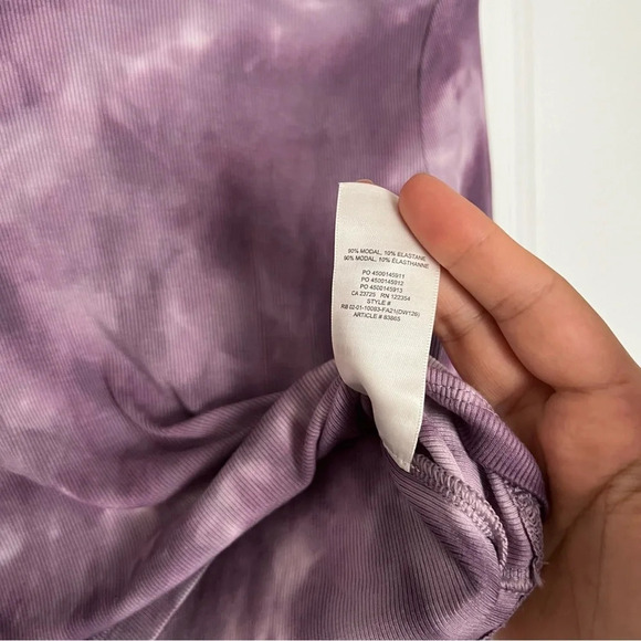 Sunday Best
Freshman Cropped Turtleneck size XS - Picture 9 of 10